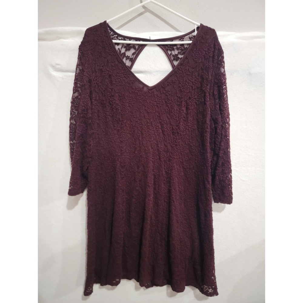 Maurices Plus 2 2X Burgundy Lace V-Neck 3/4‎ Sleeve Skater Dress Keyhole Back